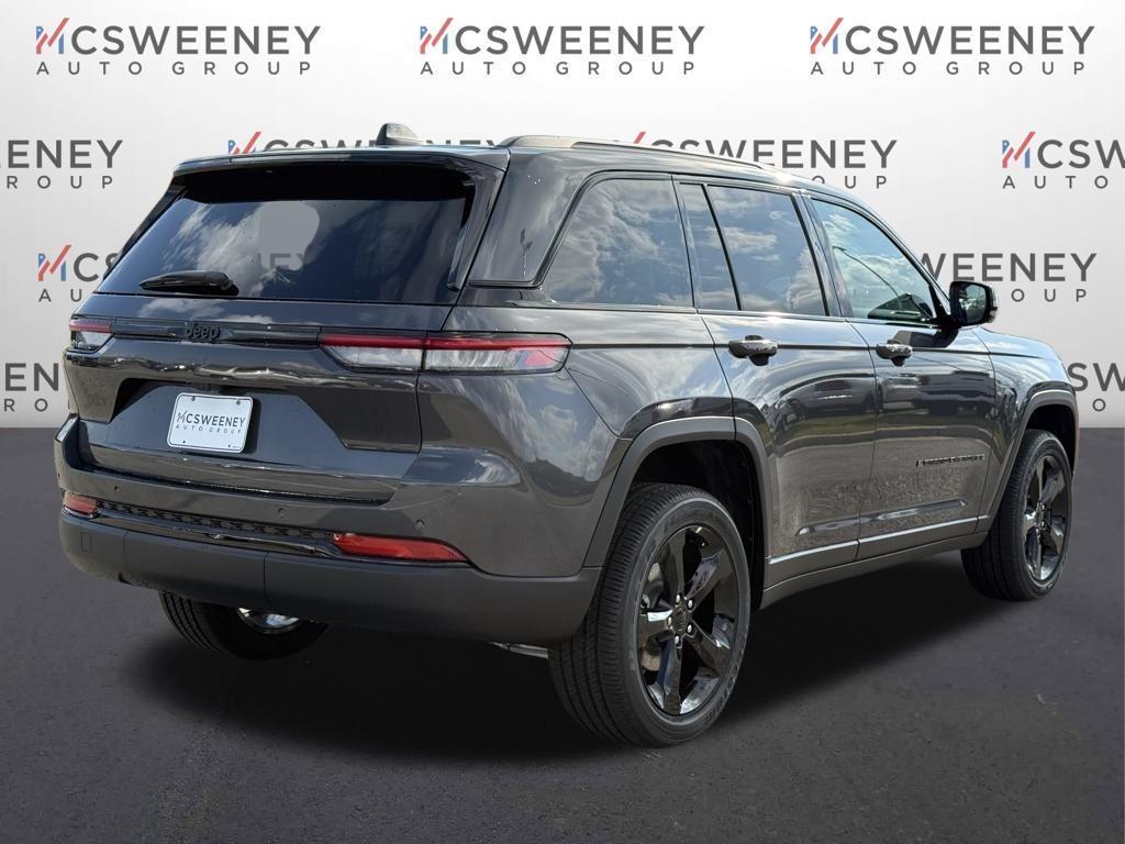 new 2025 Jeep Grand Cherokee car, priced at $33,625