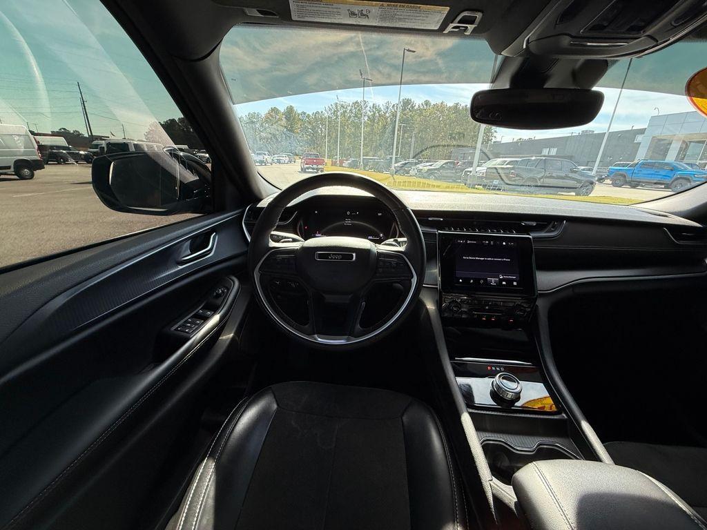 used 2023 Jeep Grand Cherokee car, priced at $27,000