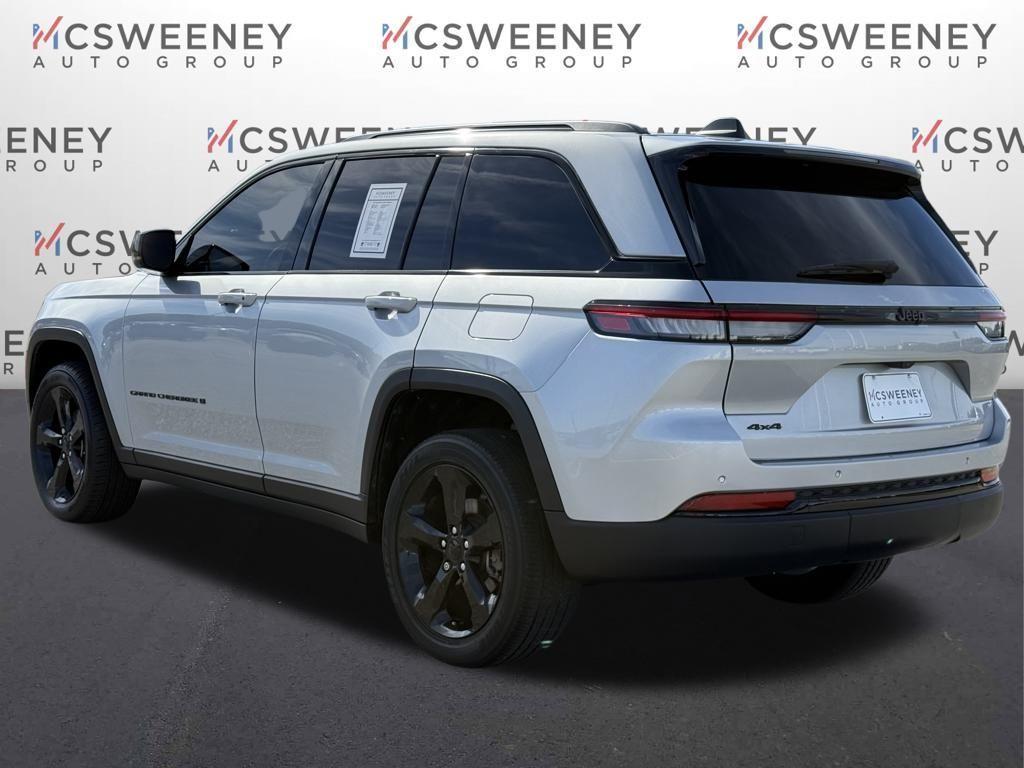 used 2023 Jeep Grand Cherokee car, priced at $27,000