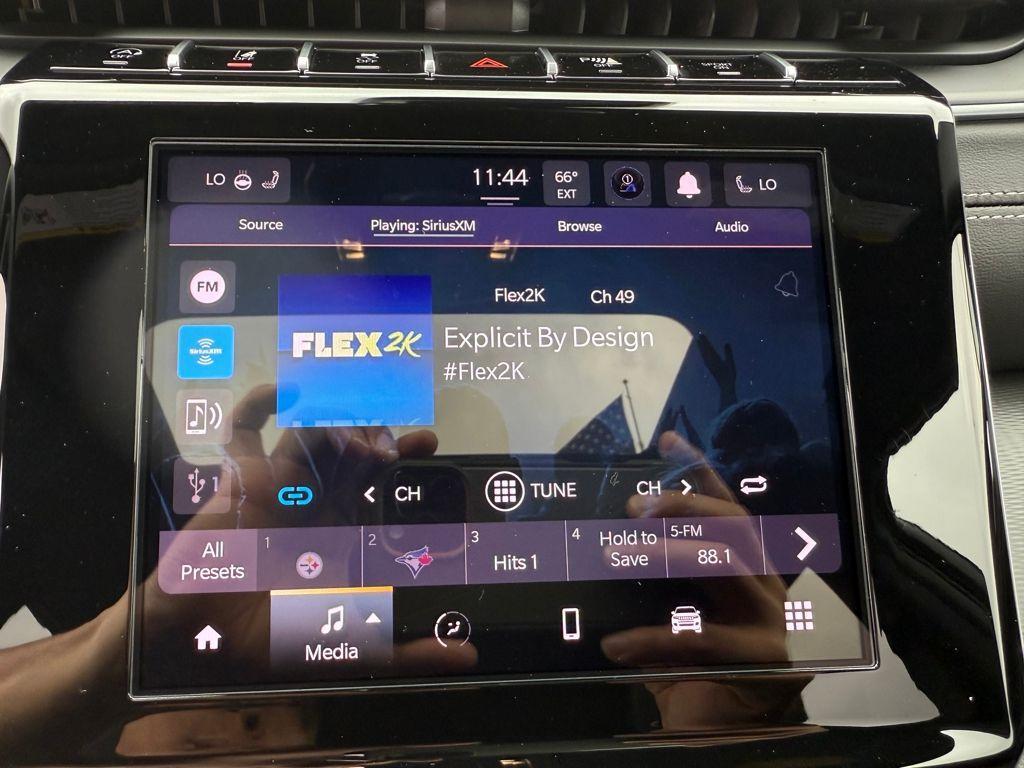 new 2025 Jeep Grand Cherokee car, priced at $32,625