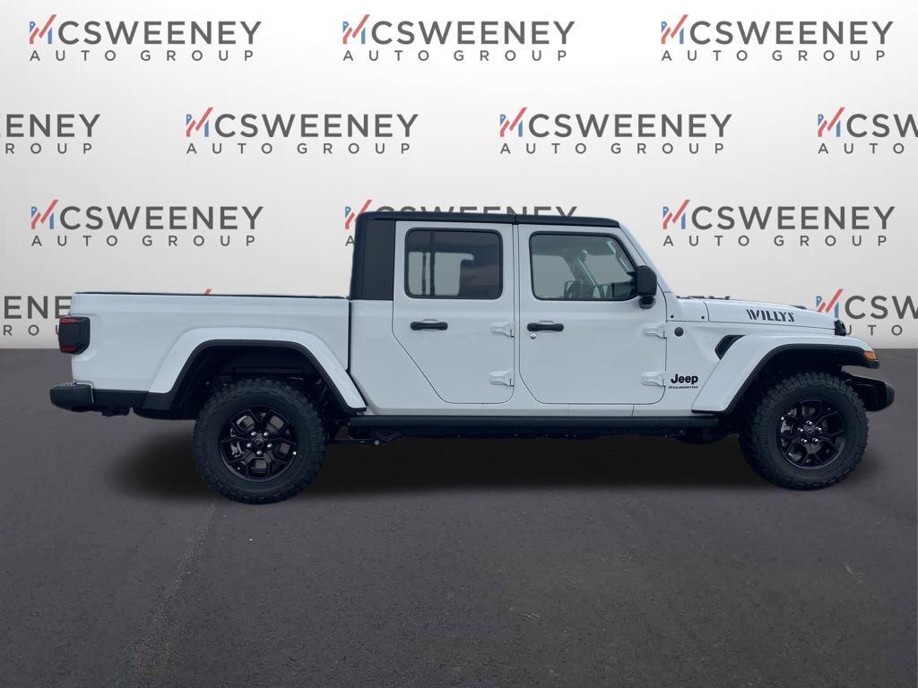 new 2025 Jeep Gladiator car, priced at $41,945