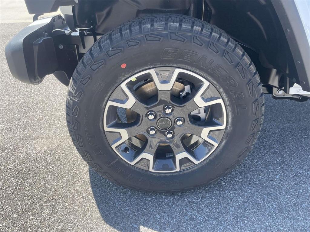 new 2025 Jeep Wrangler car, priced at $53,020