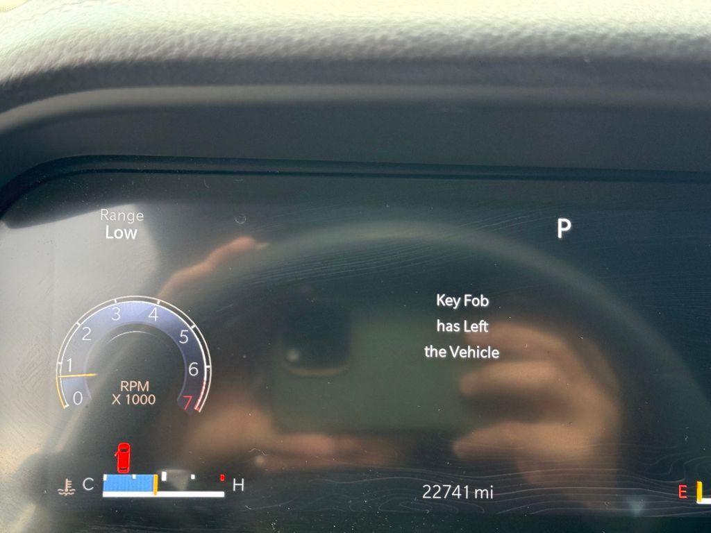 used 2023 Jeep Grand Cherokee car, priced at $31,000