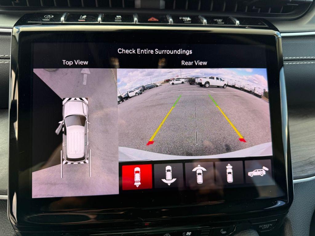 used 2023 Jeep Grand Cherokee car, priced at $31,000