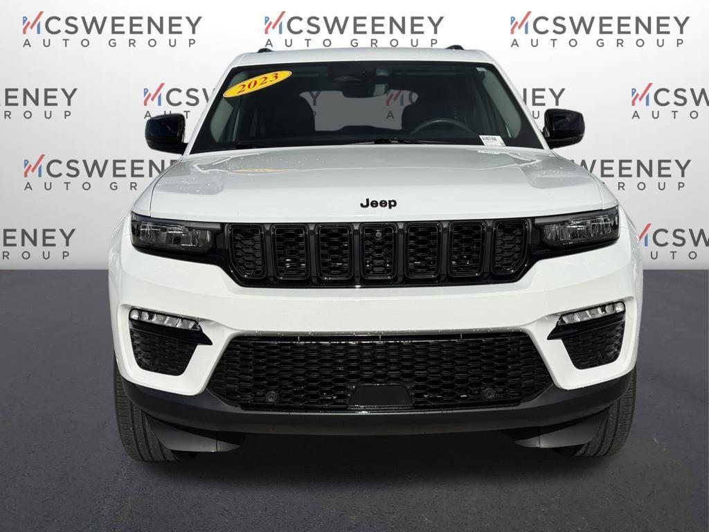 used 2023 Jeep Grand Cherokee car, priced at $31,000