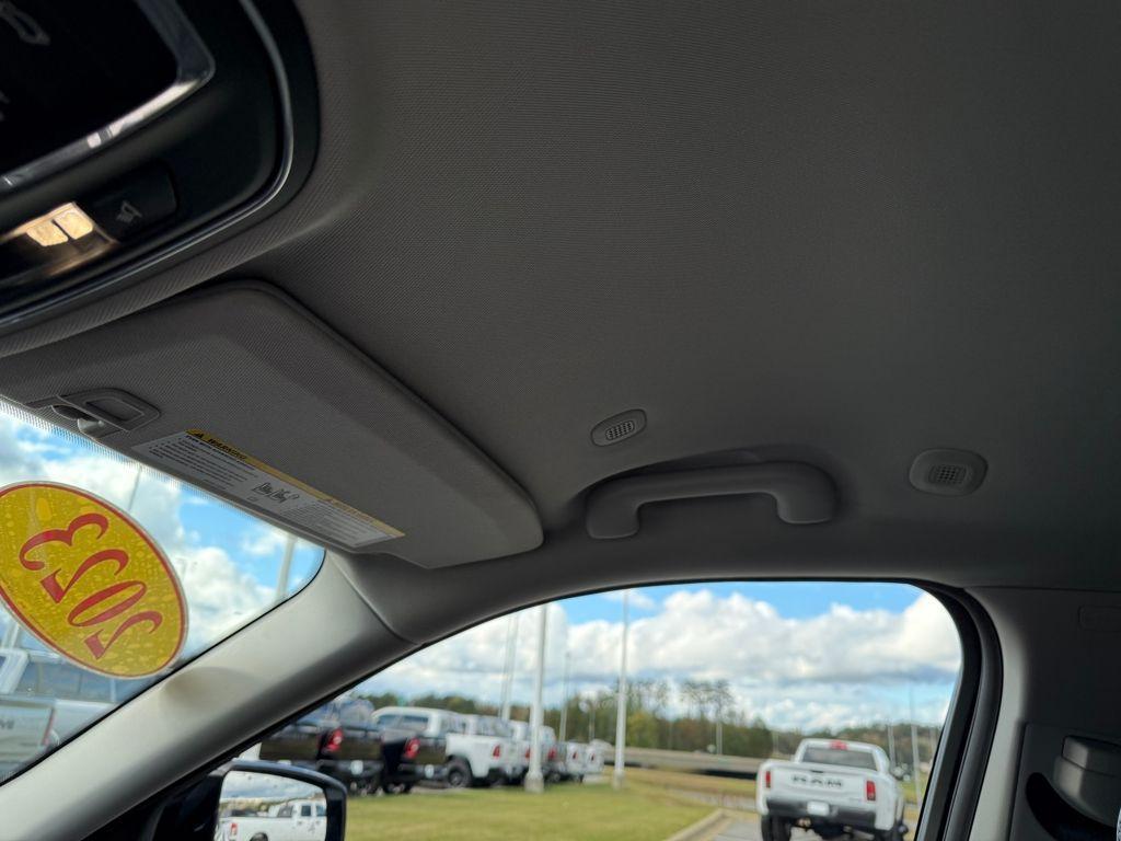 used 2023 Jeep Grand Cherokee car, priced at $31,000