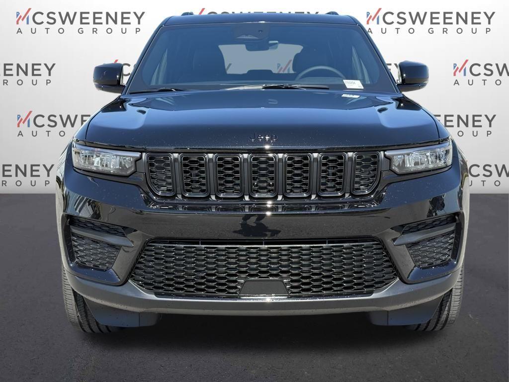 new 2025 Jeep Grand Cherokee car, priced at $34,125