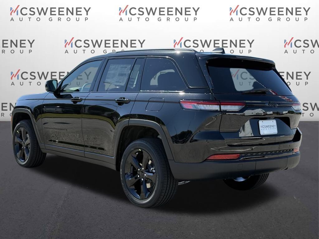 new 2025 Jeep Grand Cherokee car, priced at $34,125