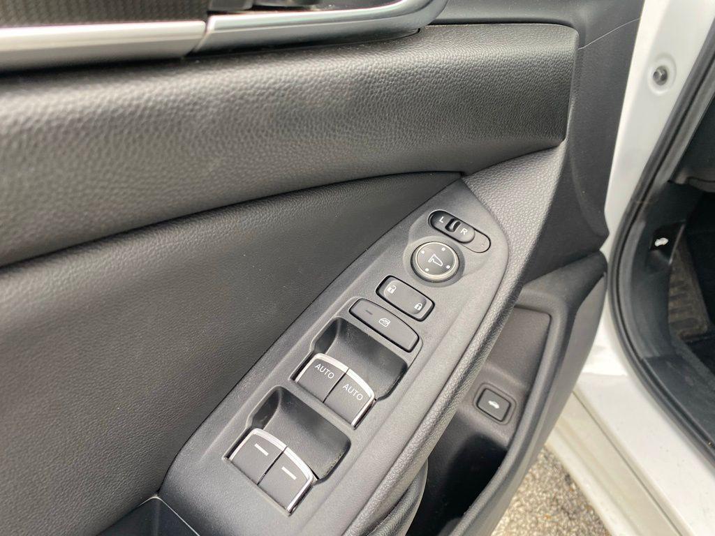used 2022 Honda Accord car, priced at $27,346