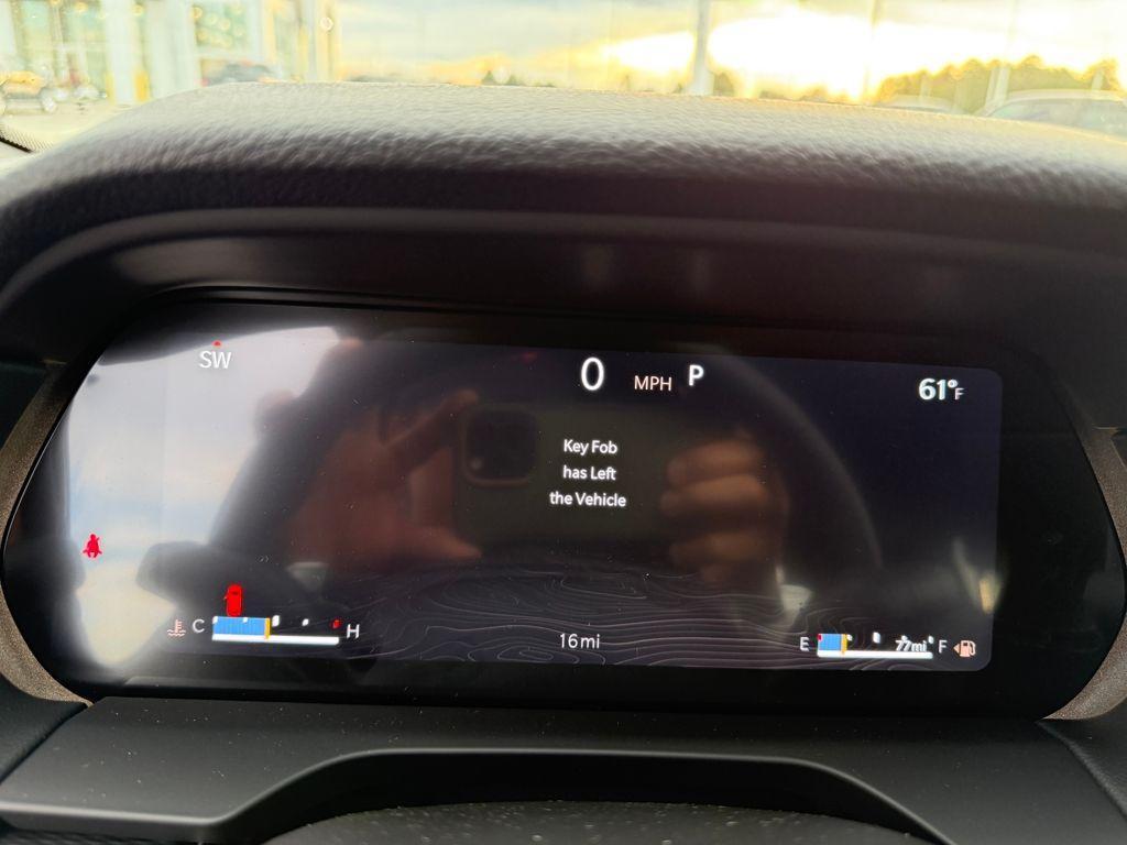 new 2025 Jeep Grand Cherokee car, priced at $28,780