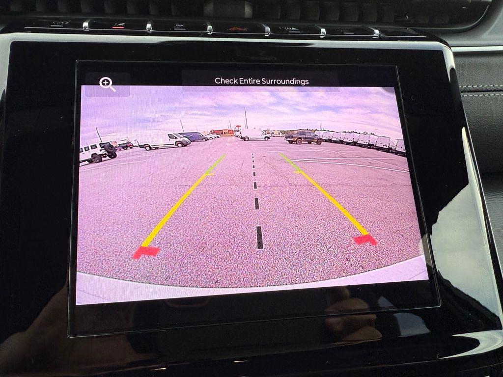 new 2025 Jeep Grand Cherokee car, priced at $28,780