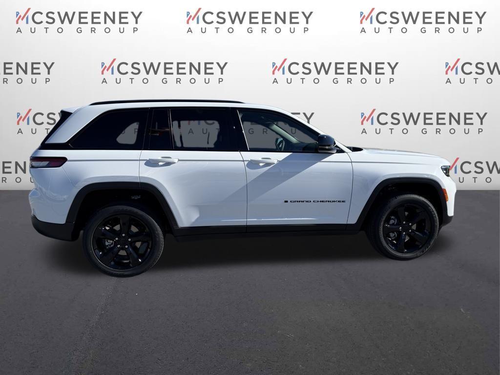 new 2025 Jeep Grand Cherokee car, priced at $32,030