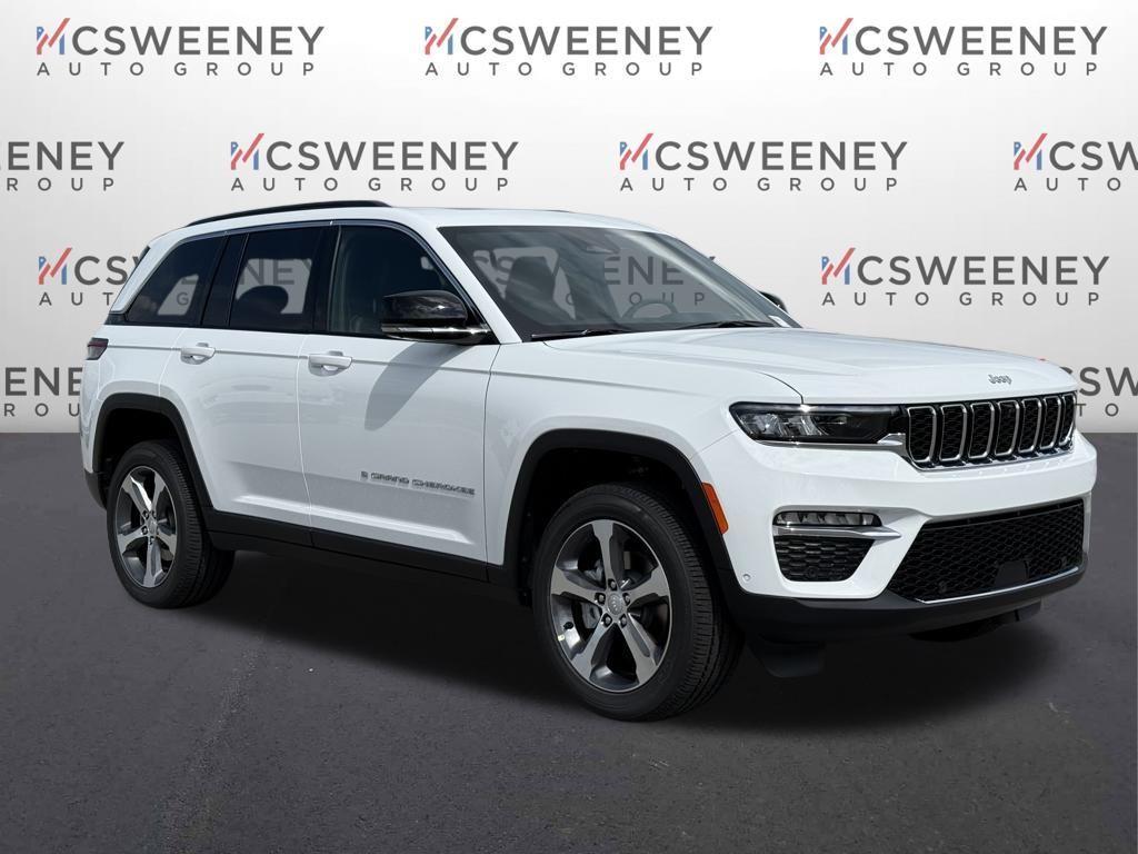new 2025 Jeep Grand Cherokee car, priced at $41,215