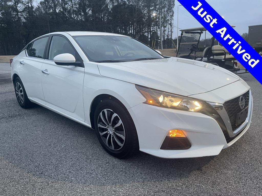 used 2022 Nissan Altima car, priced at $19,577