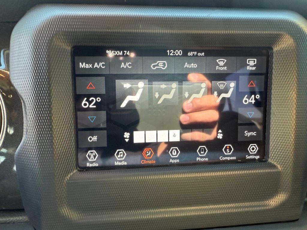 used 2022 Jeep Wrangler Unlimited car, priced at $31,265