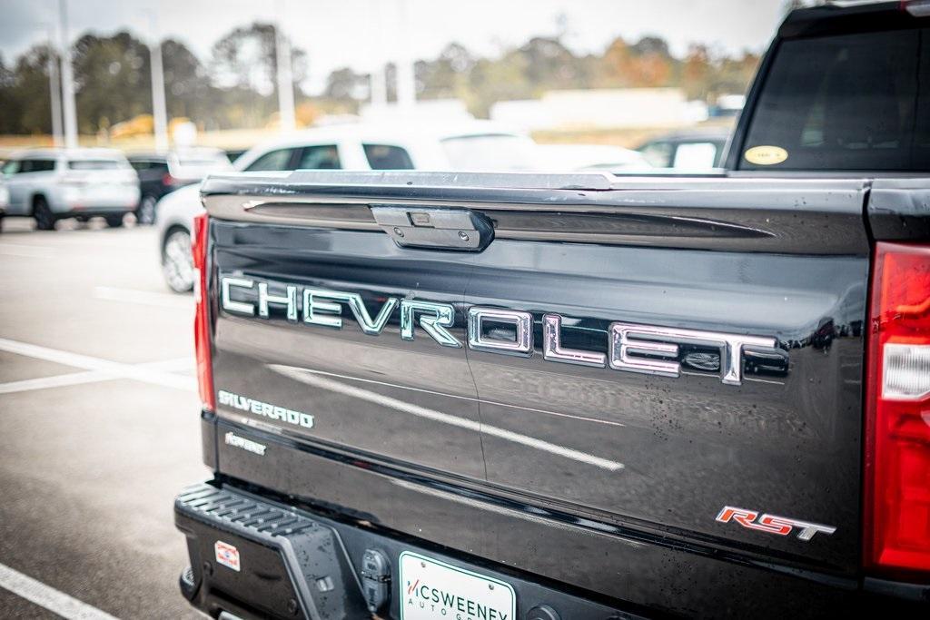 used 2022 Chevrolet Silverado 1500 Limited car, priced at $39,247