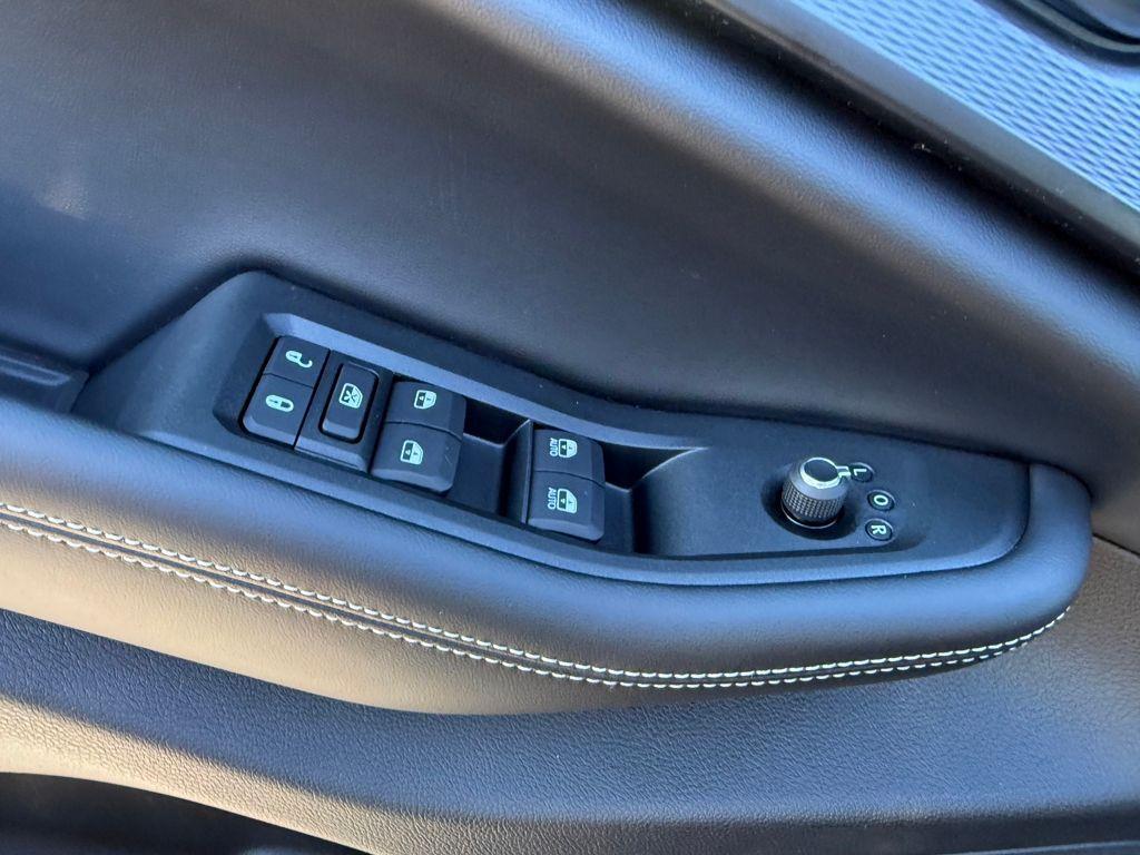 new 2025 Jeep Grand Cherokee car, priced at $32,625