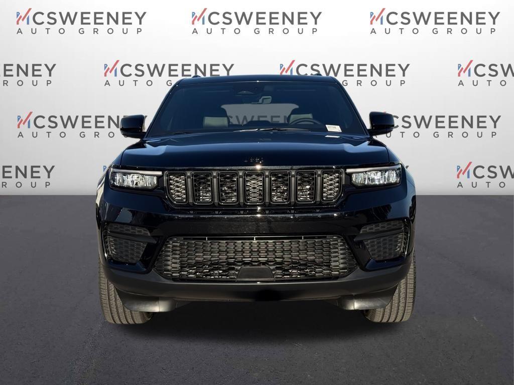 new 2025 Jeep Grand Cherokee car, priced at $32,625
