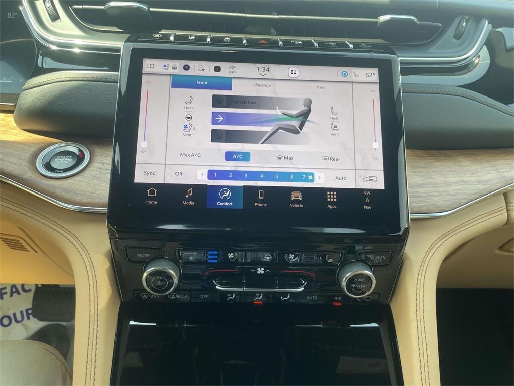 new 2025 Jeep Grand Cherokee L car, priced at $61,655