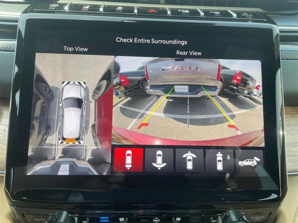 new 2025 Jeep Grand Cherokee L car, priced at $61,655