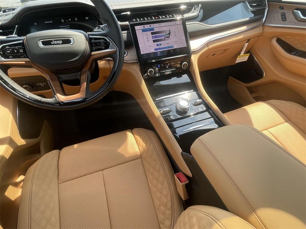 new 2025 Jeep Grand Cherokee L car, priced at $61,655