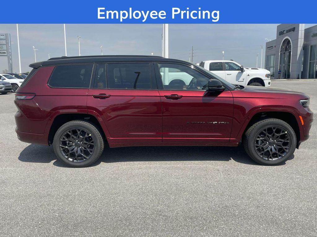 new 2025 Jeep Grand Cherokee L car, priced at $61,405