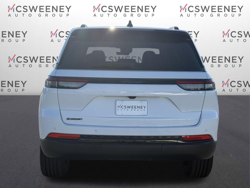 new 2025 Jeep Grand Cherokee car, priced at $33,530