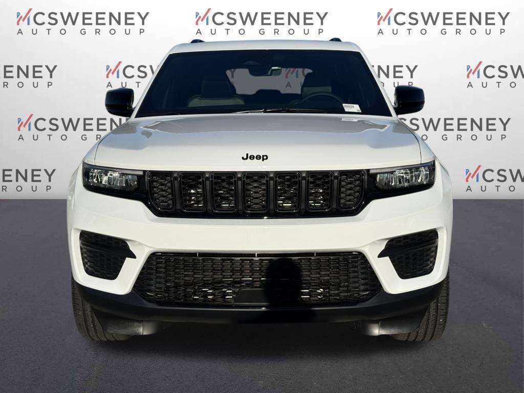 new 2025 Jeep Grand Cherokee car, priced at $33,530