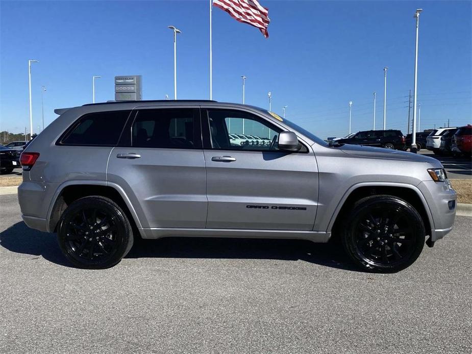 used 2020 Jeep Grand Cherokee car, priced at $22,615