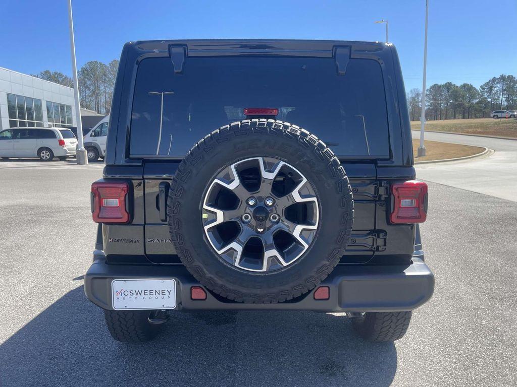 new 2025 Jeep Wrangler car, priced at $51,717