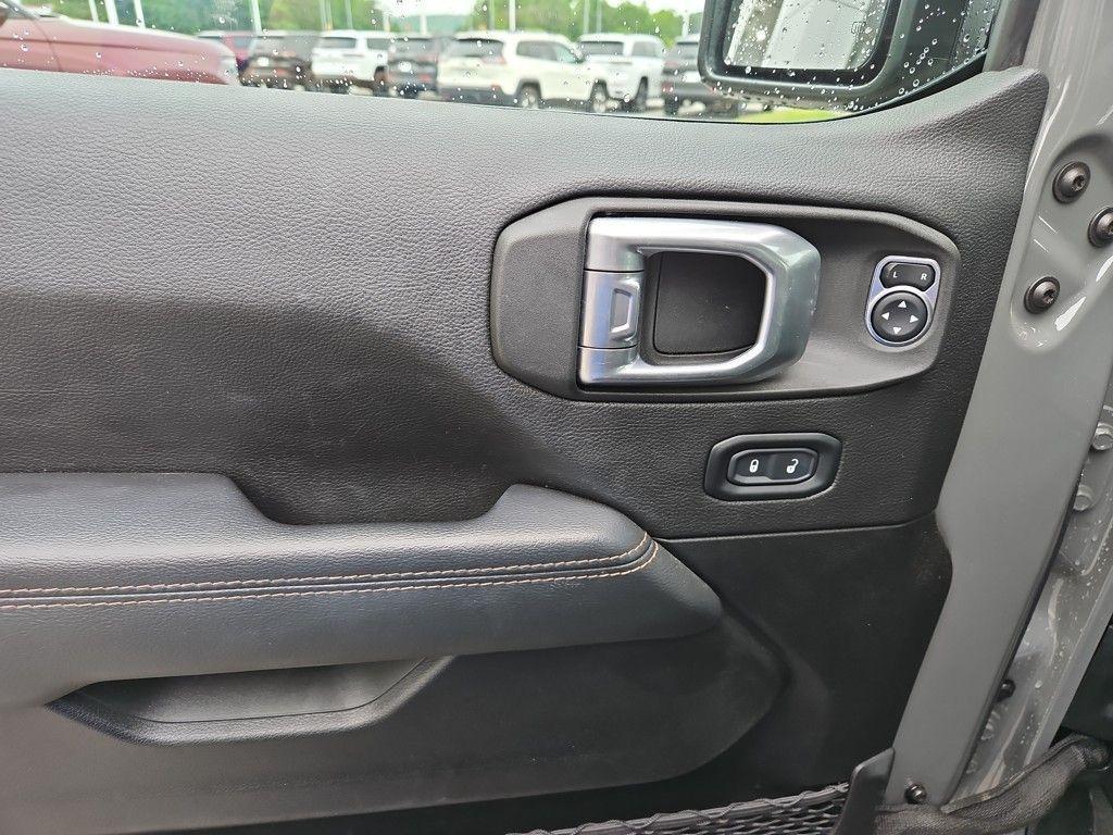 used 2022 Jeep Wrangler Unlimited car, priced at $64,513