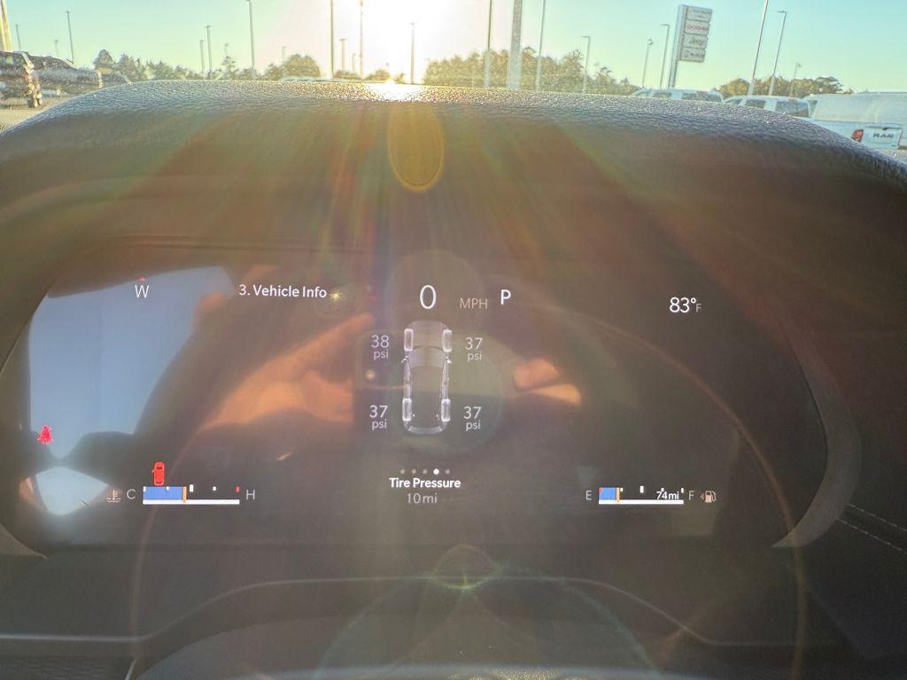 new 2025 Jeep Grand Cherokee car, priced at $36,125