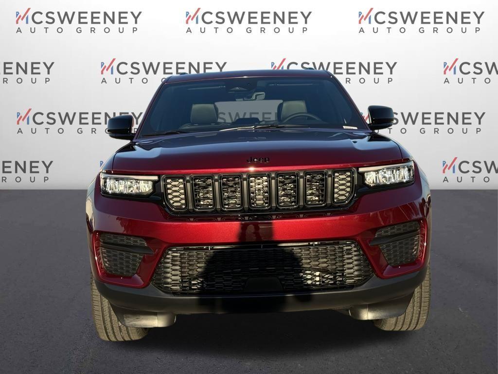new 2025 Jeep Grand Cherokee car, priced at $36,125