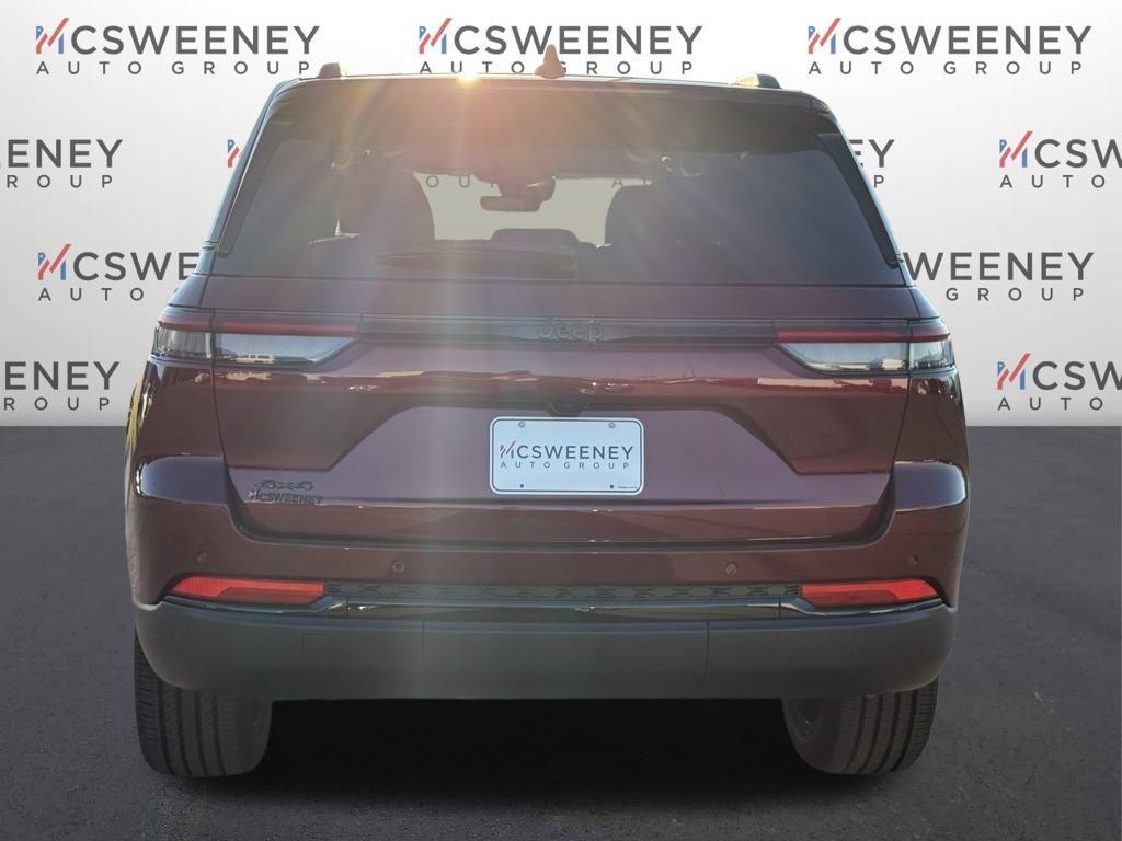 new 2025 Jeep Grand Cherokee car, priced at $36,125