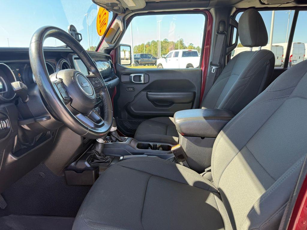 used 2022 Jeep Gladiator car, priced at $30,826