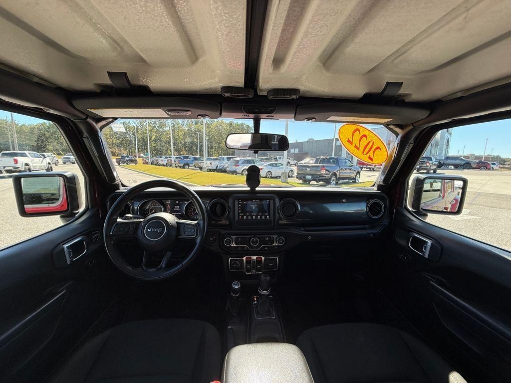 used 2022 Jeep Gladiator car, priced at $30,826