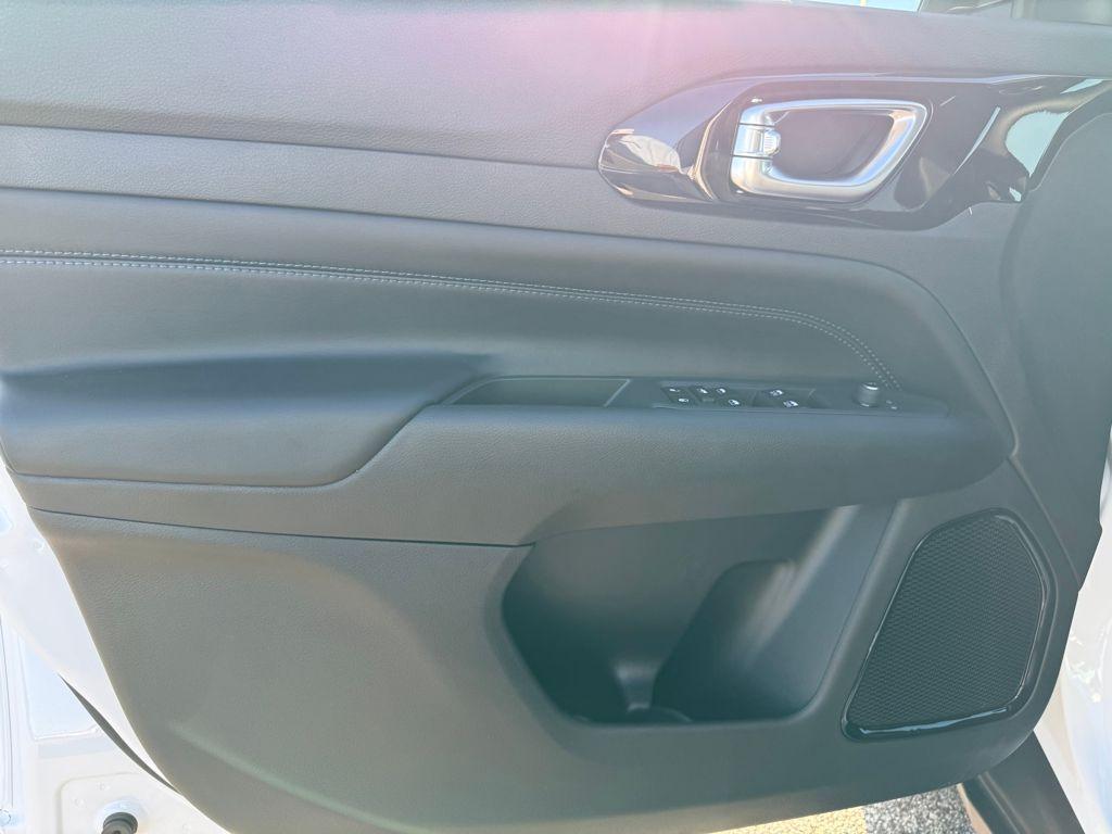 new 2026 Jeep Compass car, priced at $30,815
