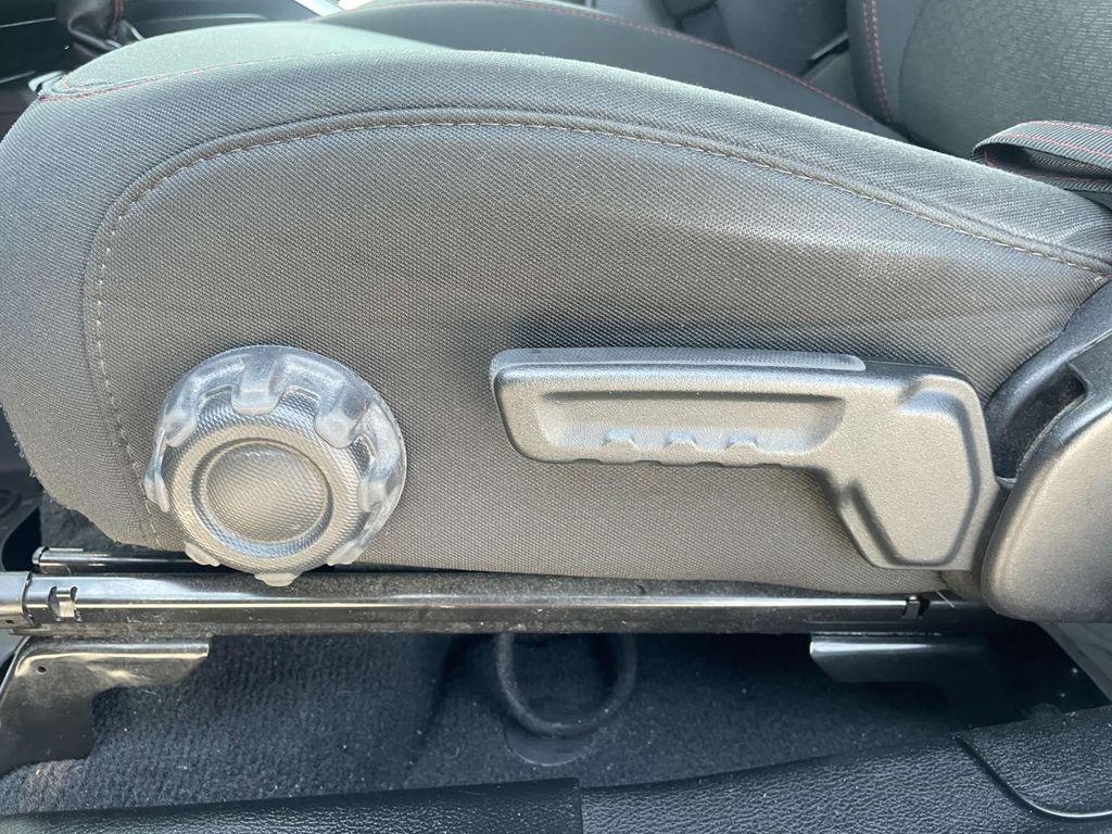 used 2019 Jeep Wrangler Unlimited car, priced at $35,311