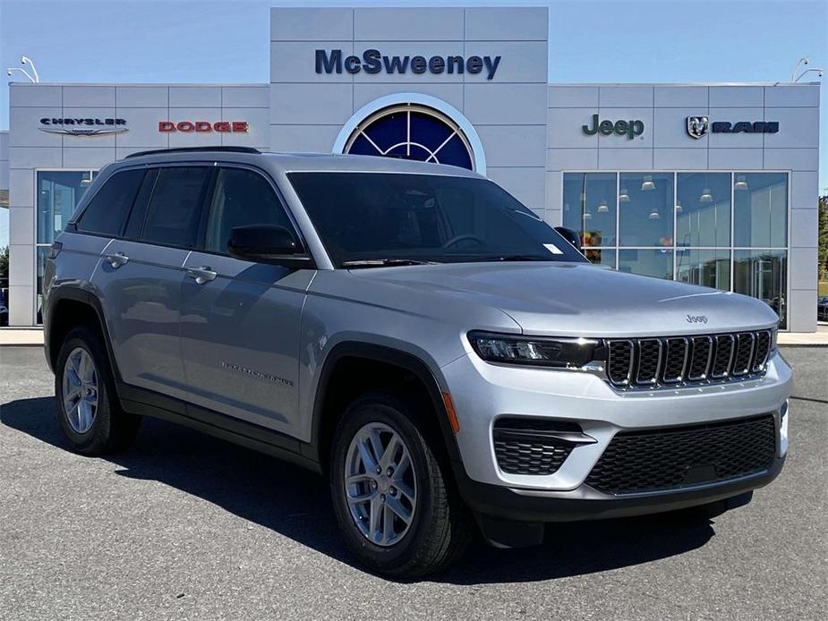 new 2024 Jeep Grand Cherokee car, priced at $29,175