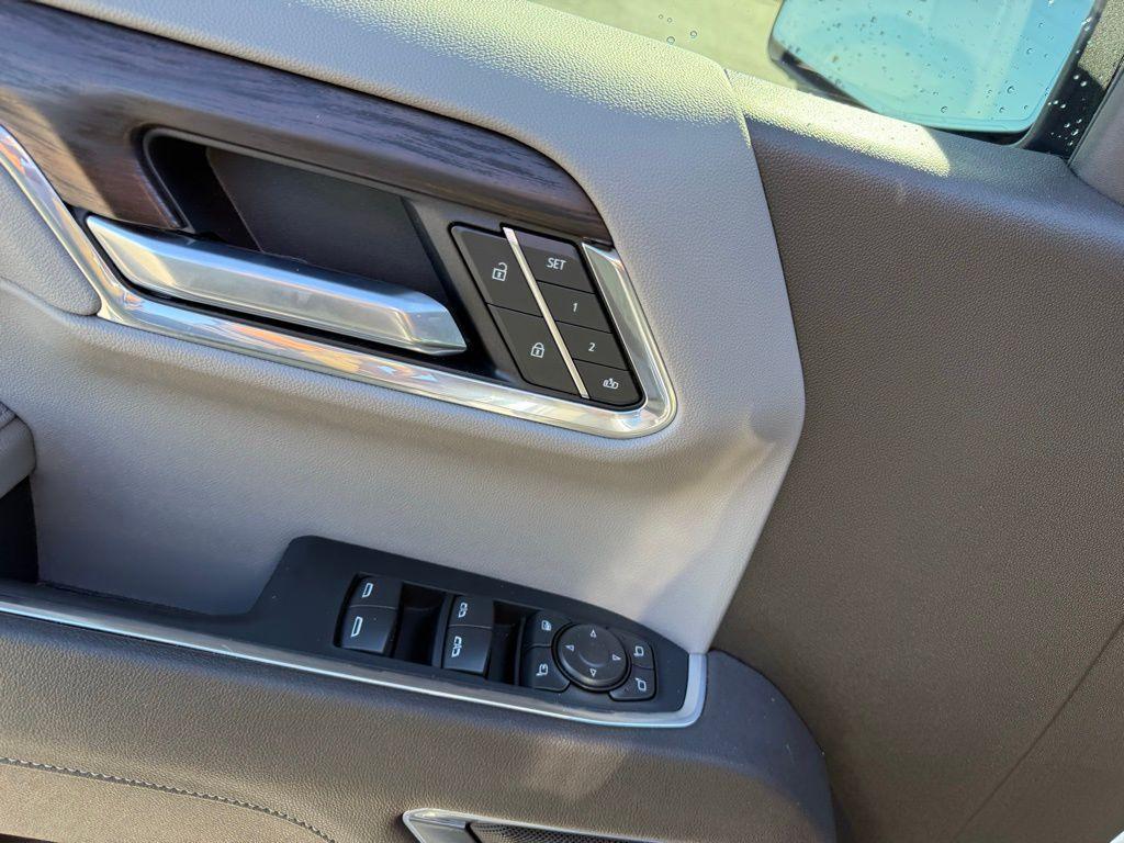 used 2025 GMC Sierra 1500 car, priced at $55,197