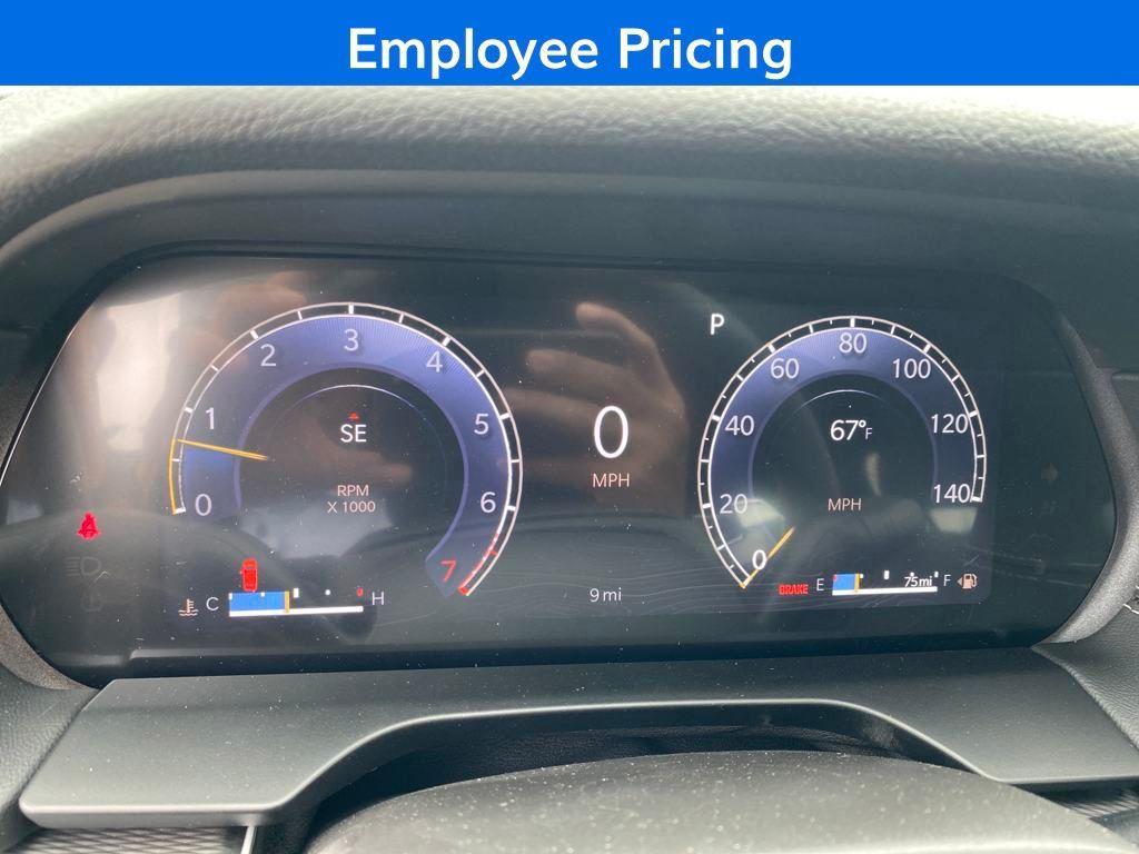 new 2025 Jeep Grand Cherokee car, priced at $31,125