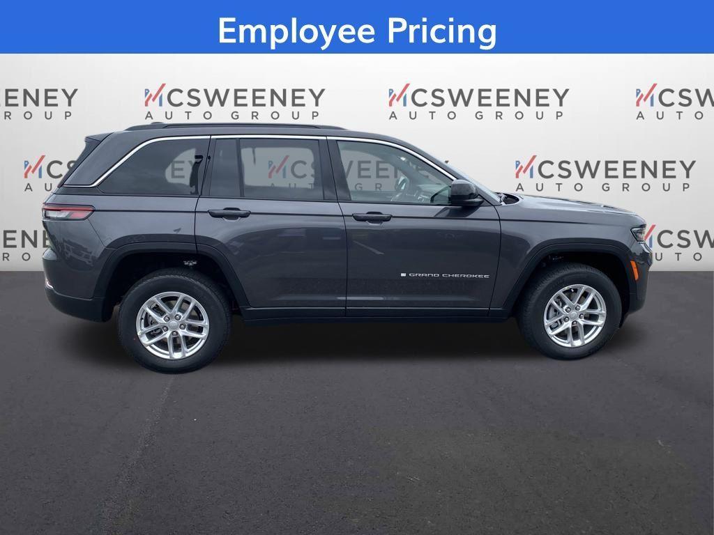 new 2025 Jeep Grand Cherokee car, priced at $31,125