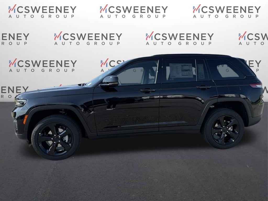new 2025 Jeep Grand Cherokee car, priced at $35,625