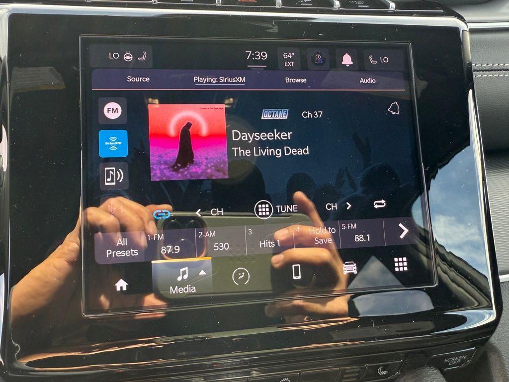 new 2025 Jeep Grand Cherokee car, priced at $34,125