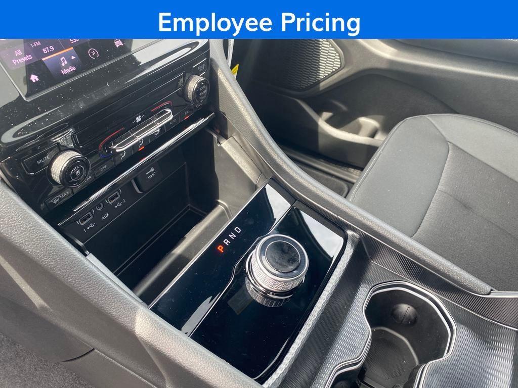new 2025 Jeep Grand Cherokee car, priced at $31,125