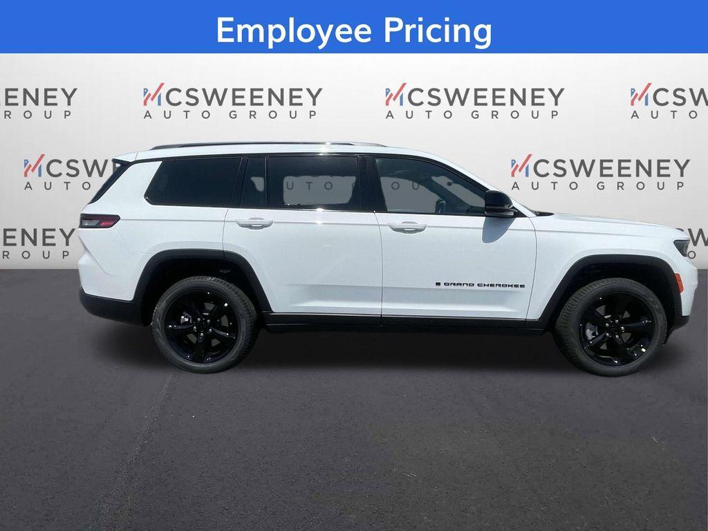 new 2025 Jeep Grand Cherokee L car, priced at $41,240