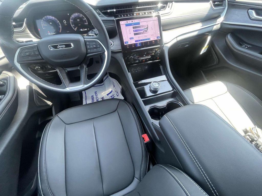new 2025 Jeep Grand Cherokee L car, priced at $42,740
