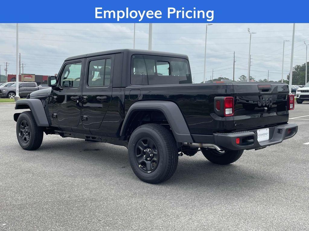 new 2025 Jeep Gladiator car, priced at $36,440