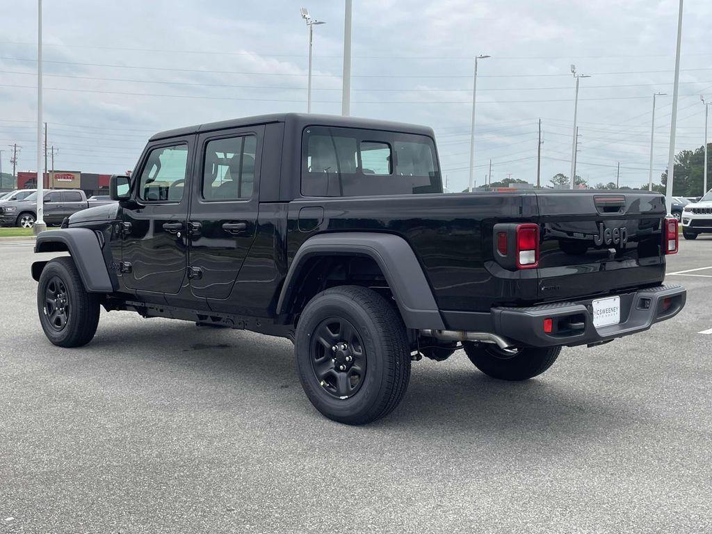 new 2025 Jeep Gladiator car, priced at $36,940
