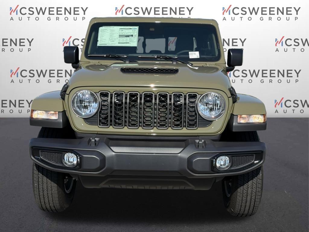 new 2025 Jeep Gladiator car, priced at $40,485